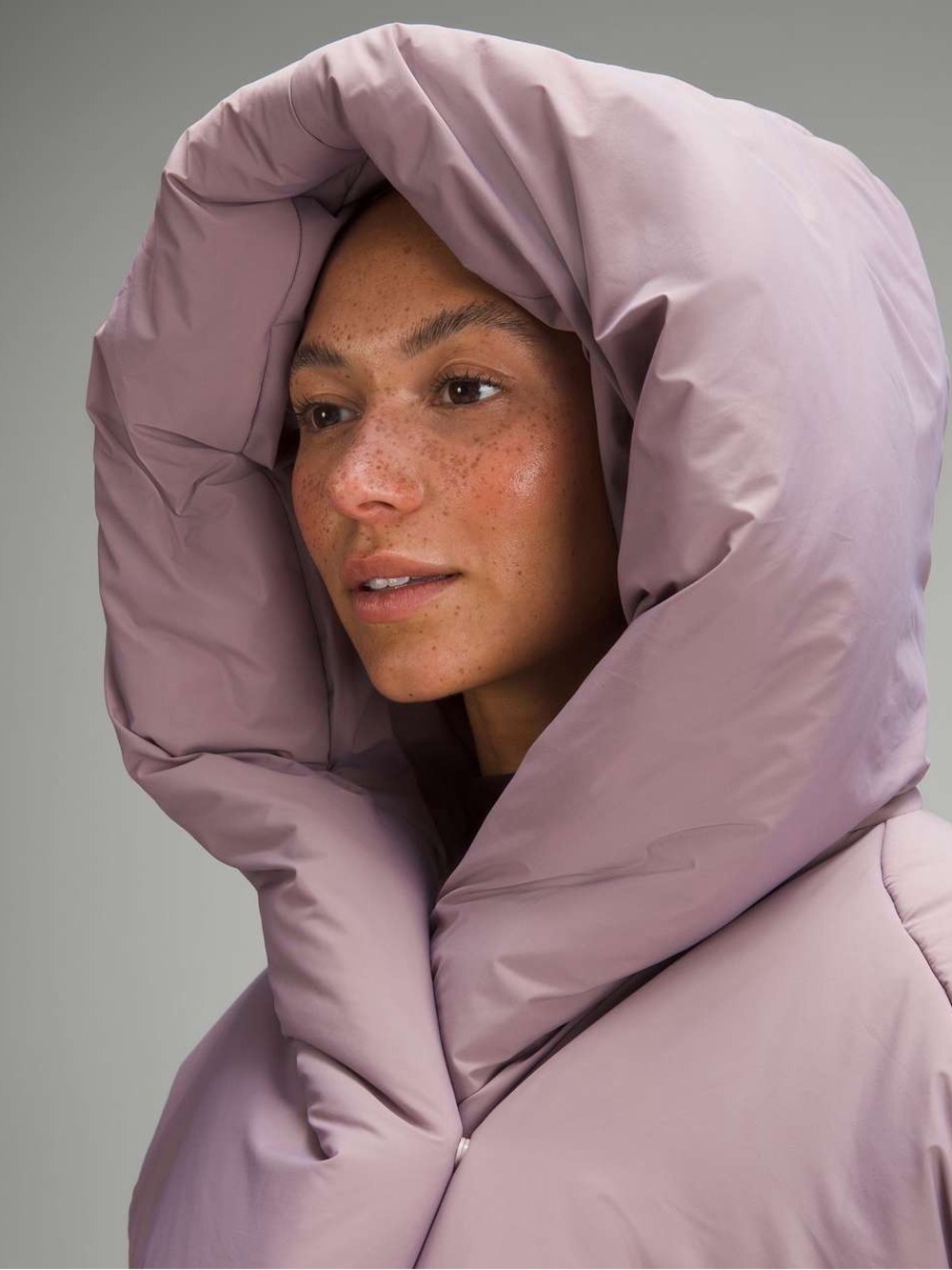 2. Lululemon Hooded Insulated Wrap Heathered Light Orbit Puffer Coat NWT - Picture 6 of 13